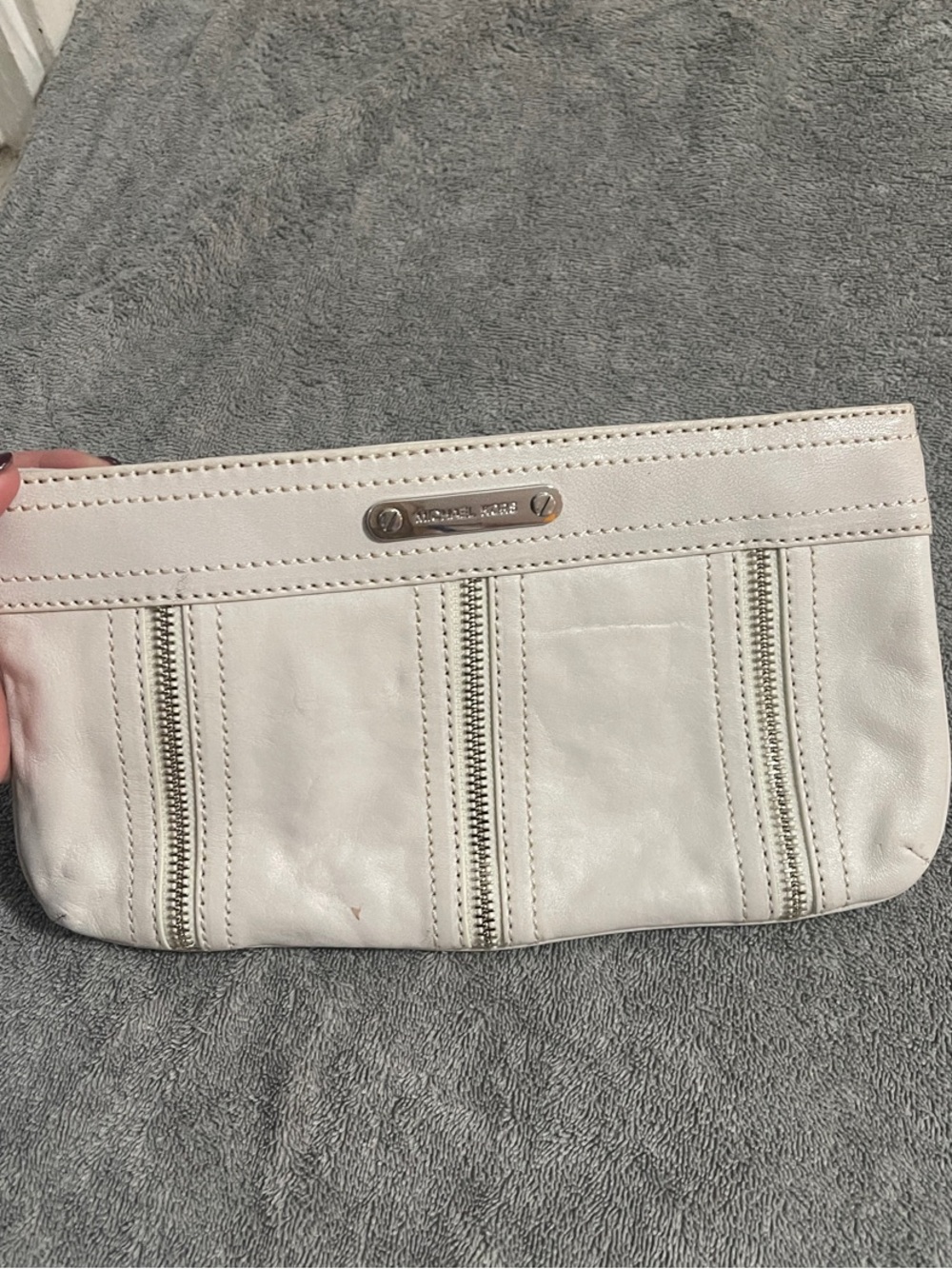 Michael Kors Off-White Leather Zip-Trim Wristlet Clutch